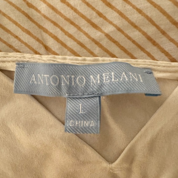 Antonio Melani women’s sz large silk ivory top - Picture 3 of 3
